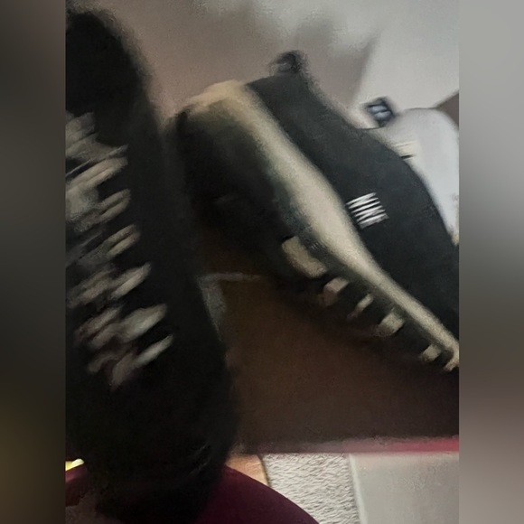 Blavk nikes - Picture 4 of 6